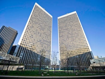 CENTURY PLAZA TOWERS - Facade Access